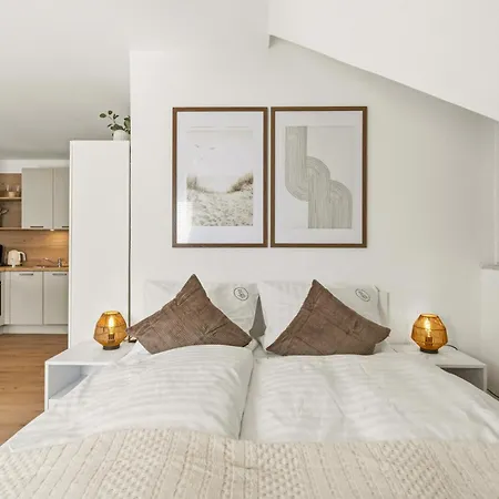 Neu! Modernes Tierbach 23 - Balkon, Privatparkplatz&smarttv! *