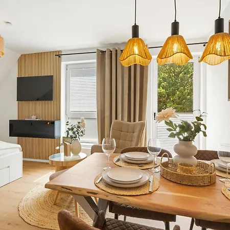 Apartment Neu! Modernes Tierbach 23 - Balkon, Privatparkplatz&smarttv! Emden